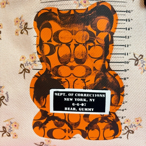 Coach 2019 Vandal Gummy Bear Canvas Tote F76650 Rare Collectible EUC - Picture 2 of 11